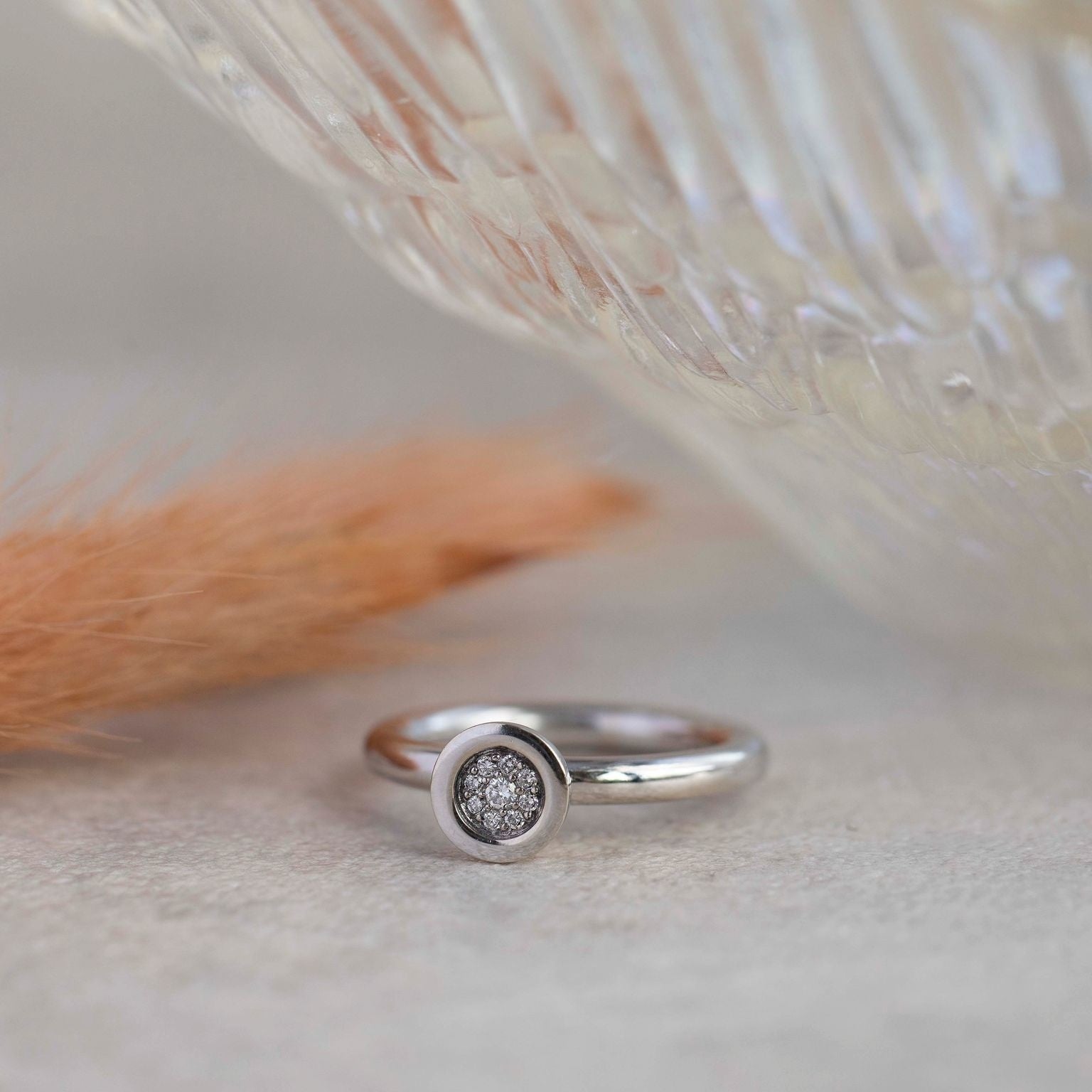 White gold ring with diamond 14 karat