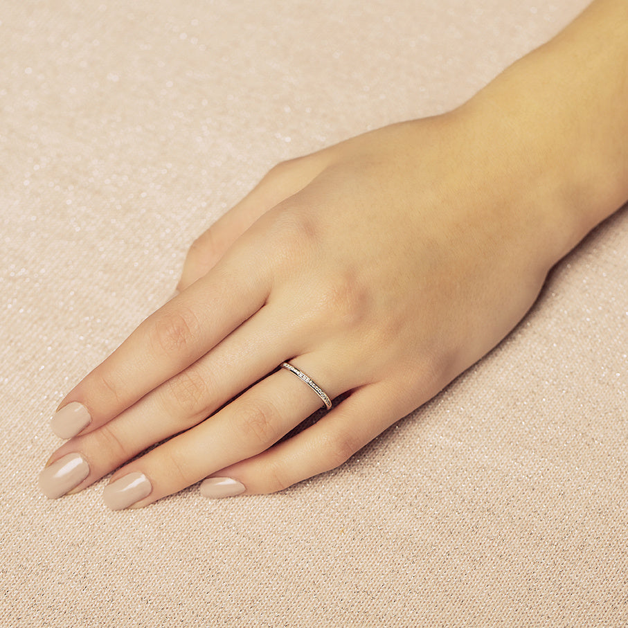 White gold rail ring with diamond 14 kt