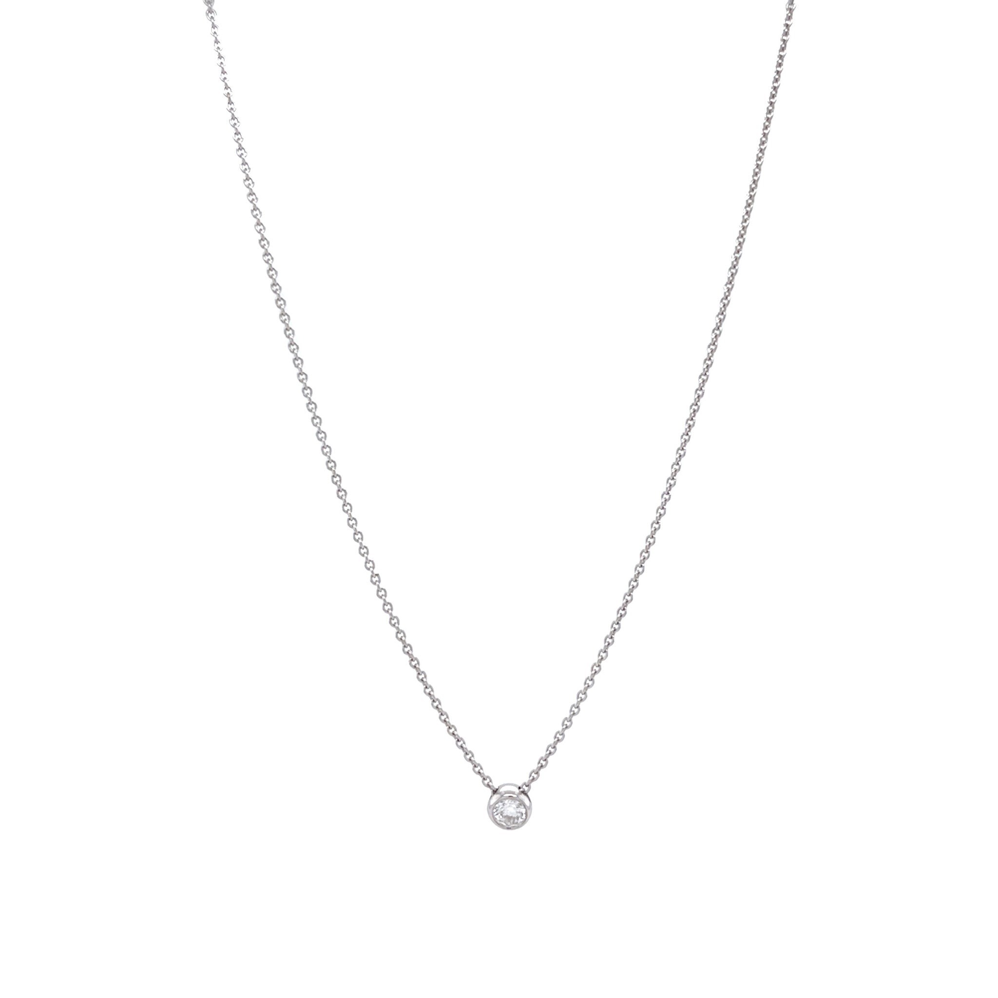 White gold solitaire necklace with diamond 14 kt