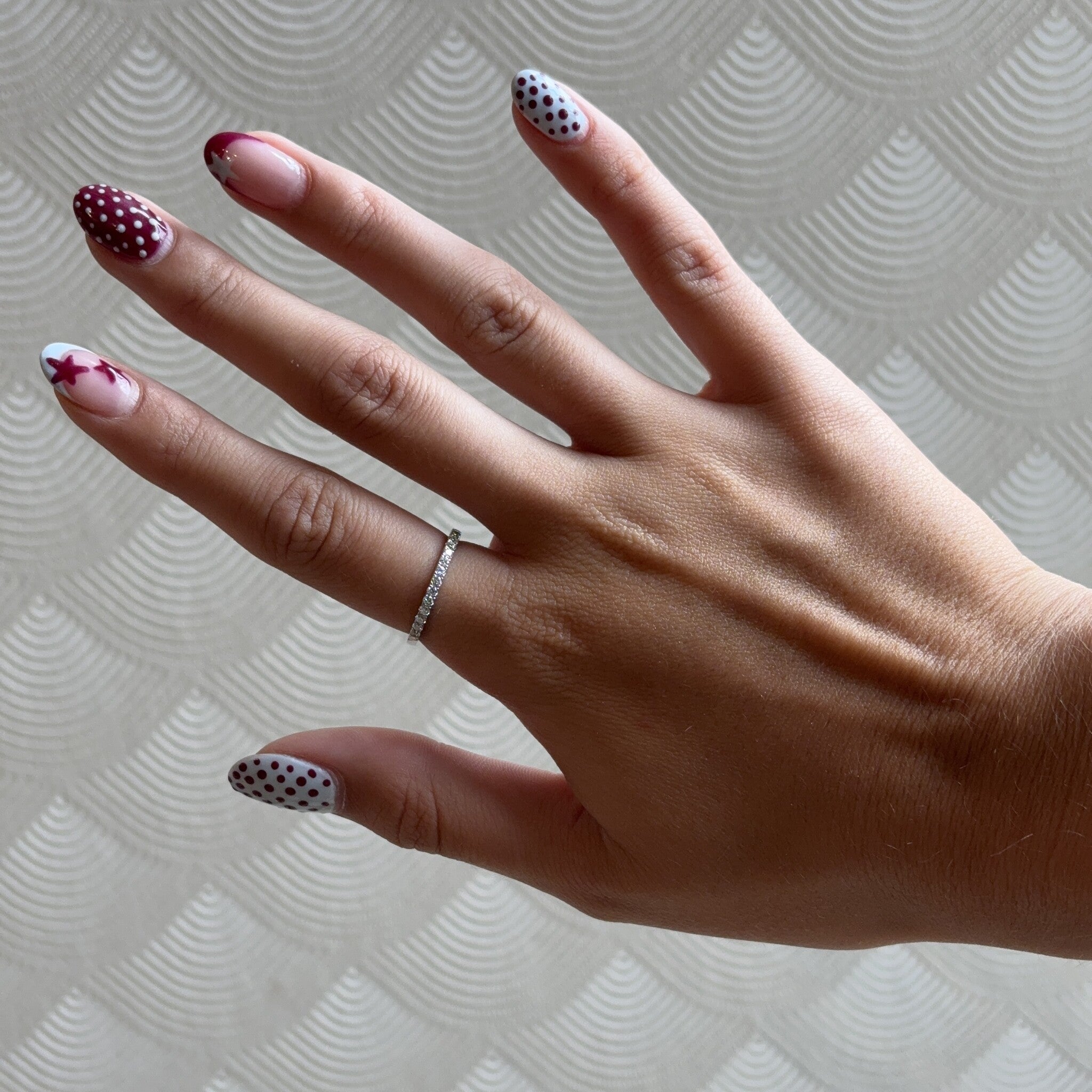 White gold row ring with diamond 14 kt