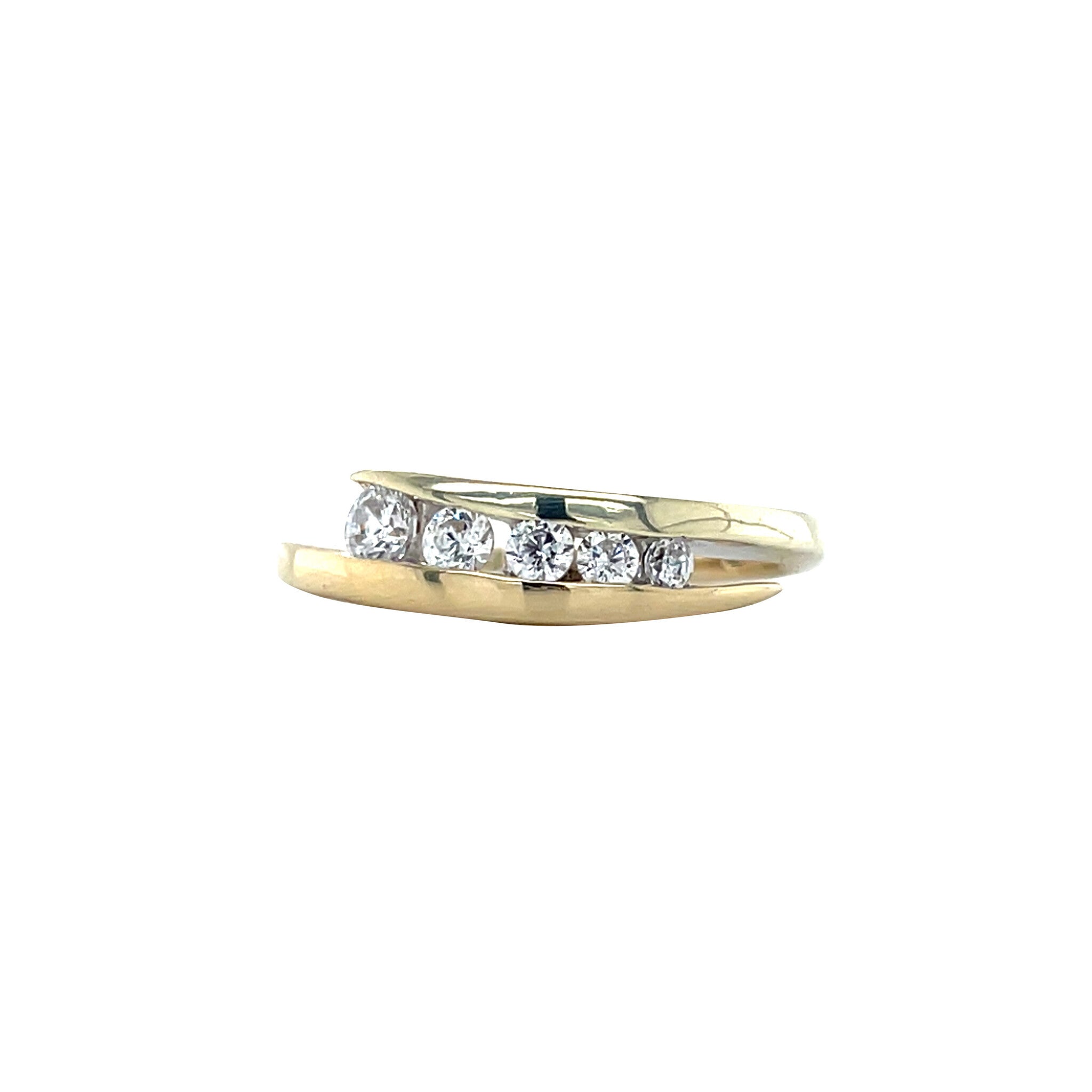 Gold hammered ring with zirconia 14 kt