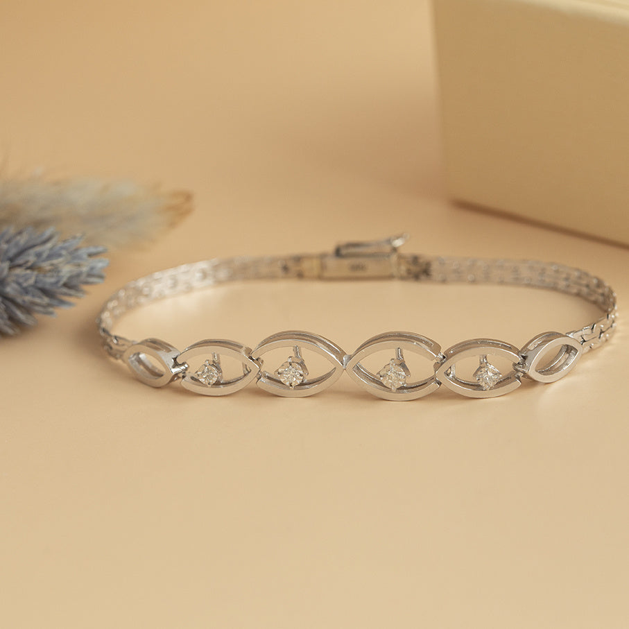 White gold bracelet with diamond 14 karat