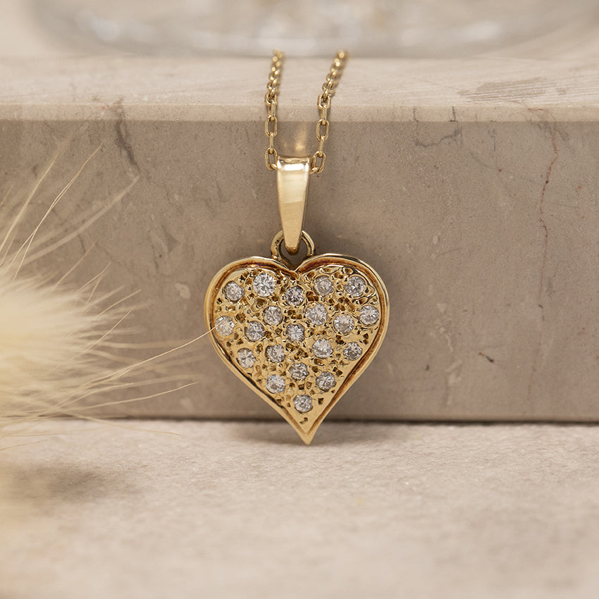 Golden heart pendant with diamond 14 karat
