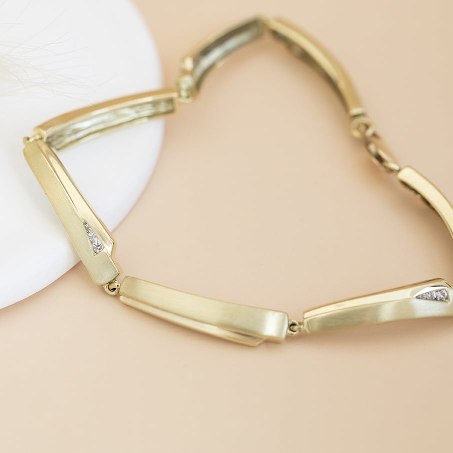 Gold bracelet with zirconia 19.5 cm 14 karat