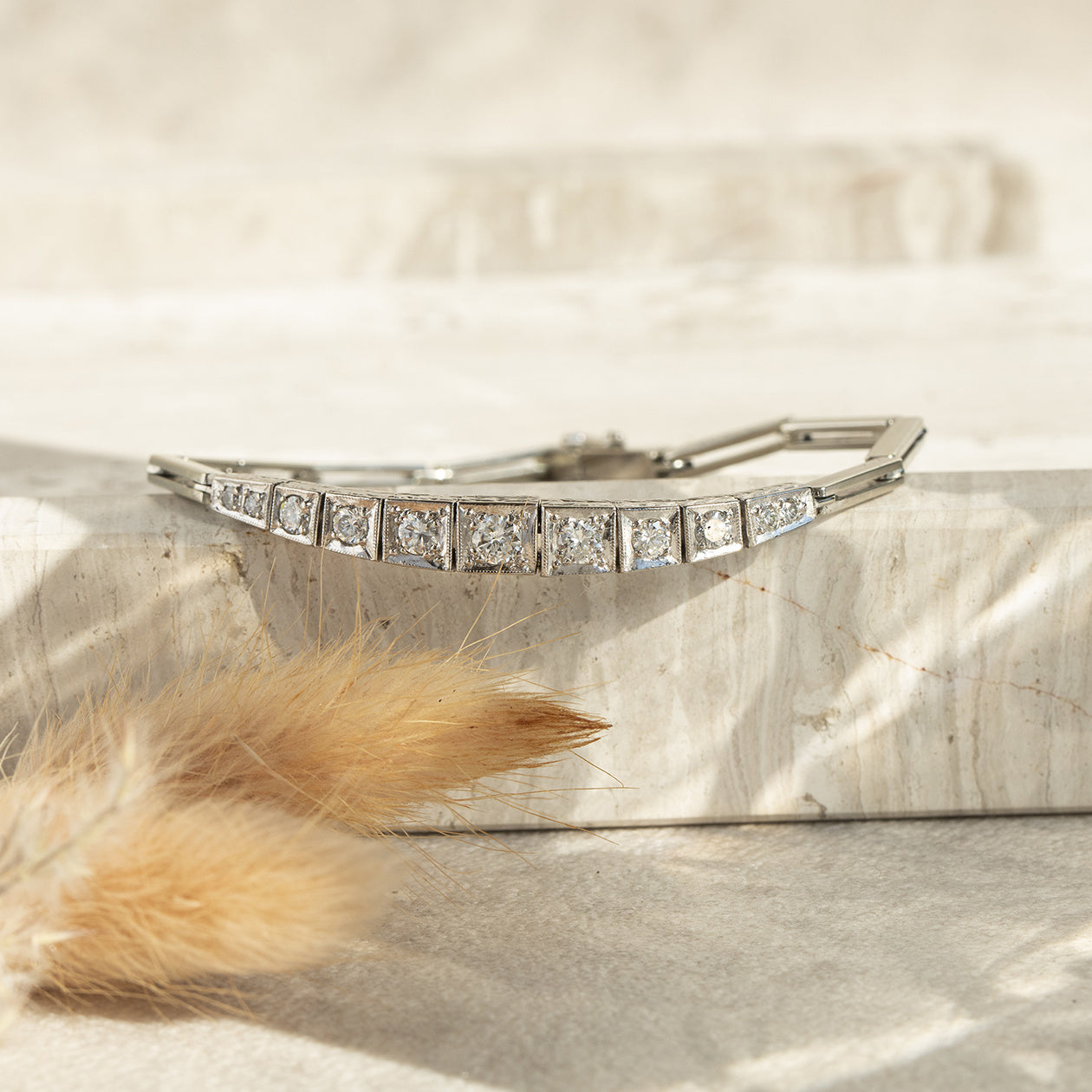 White gold bracelet with diamond 14 kt
