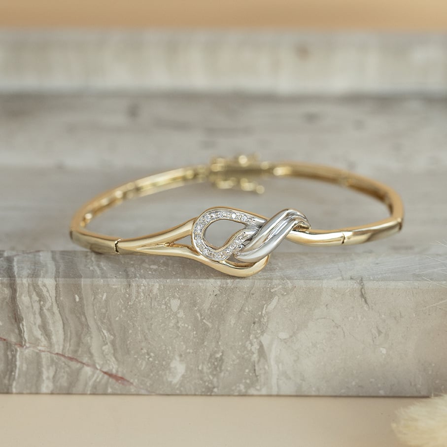 Gold bracelet with diamond 17 cm 14 karat