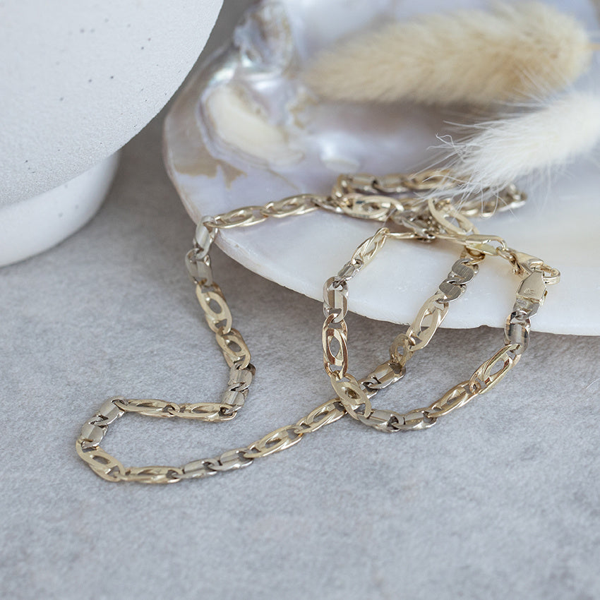 Golden hawk's eye necklace 42 cm 14 karat