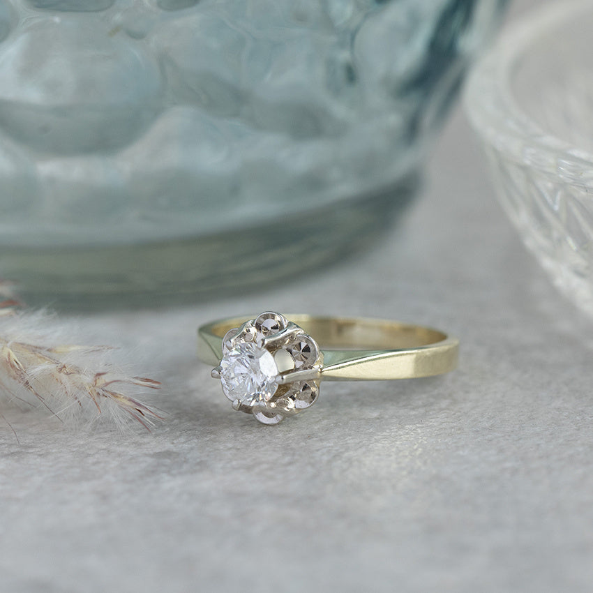 Bicolour golden solitaire ring with diamond 14 kt