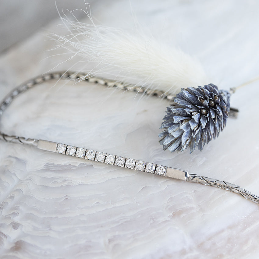 White gold bracelet with diamond 14 karat