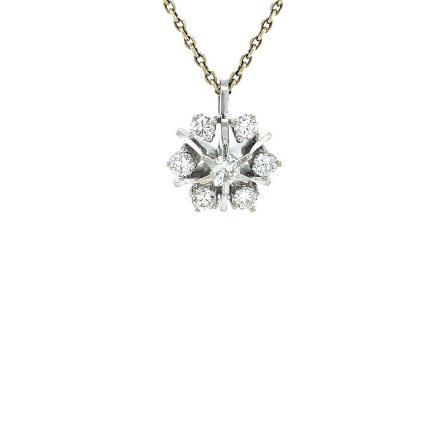 White gold entourage pendant with diamond 14 karat