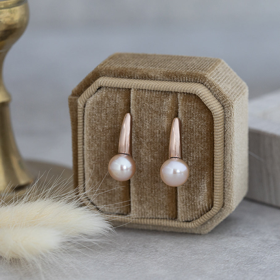 Gouden oorsieraden met parel 14 karaat